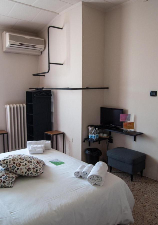 Hotel Cappello Cesena Luaran gambar